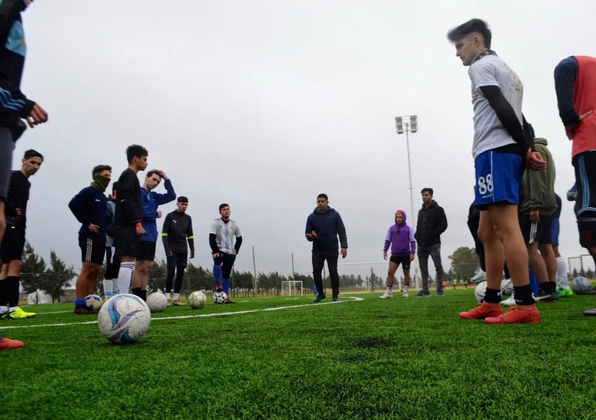 Profe Rafa entrenando